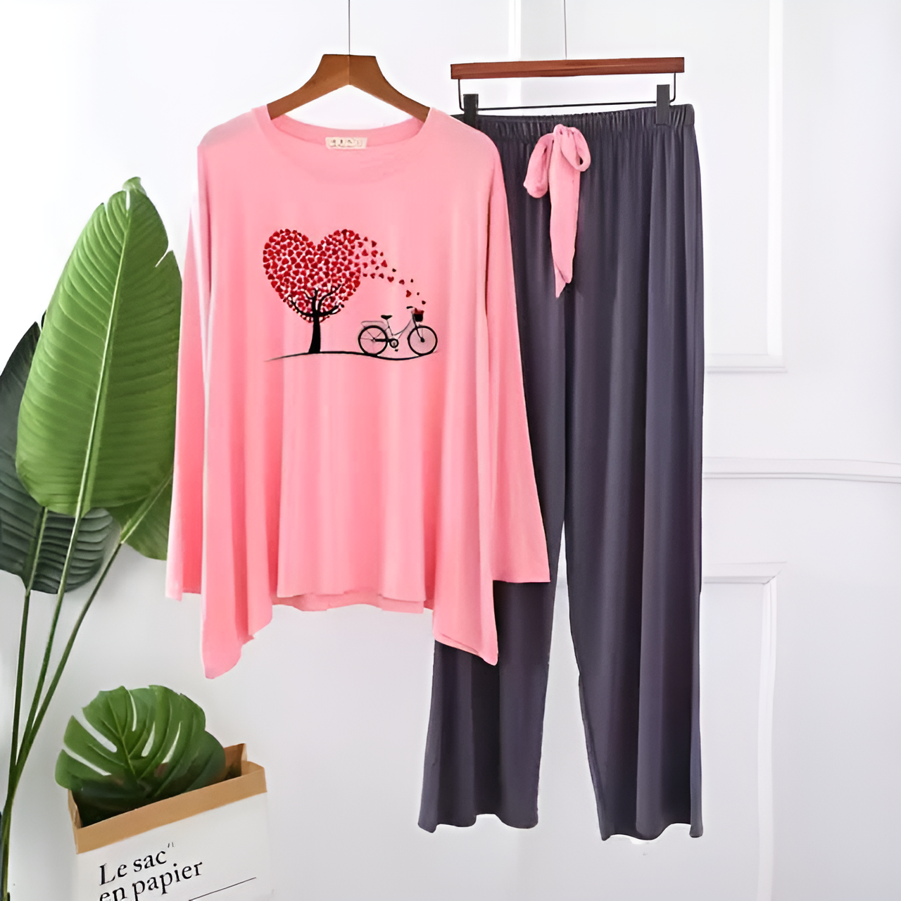 Pink Heart Tree Cycle Printed Loungewear