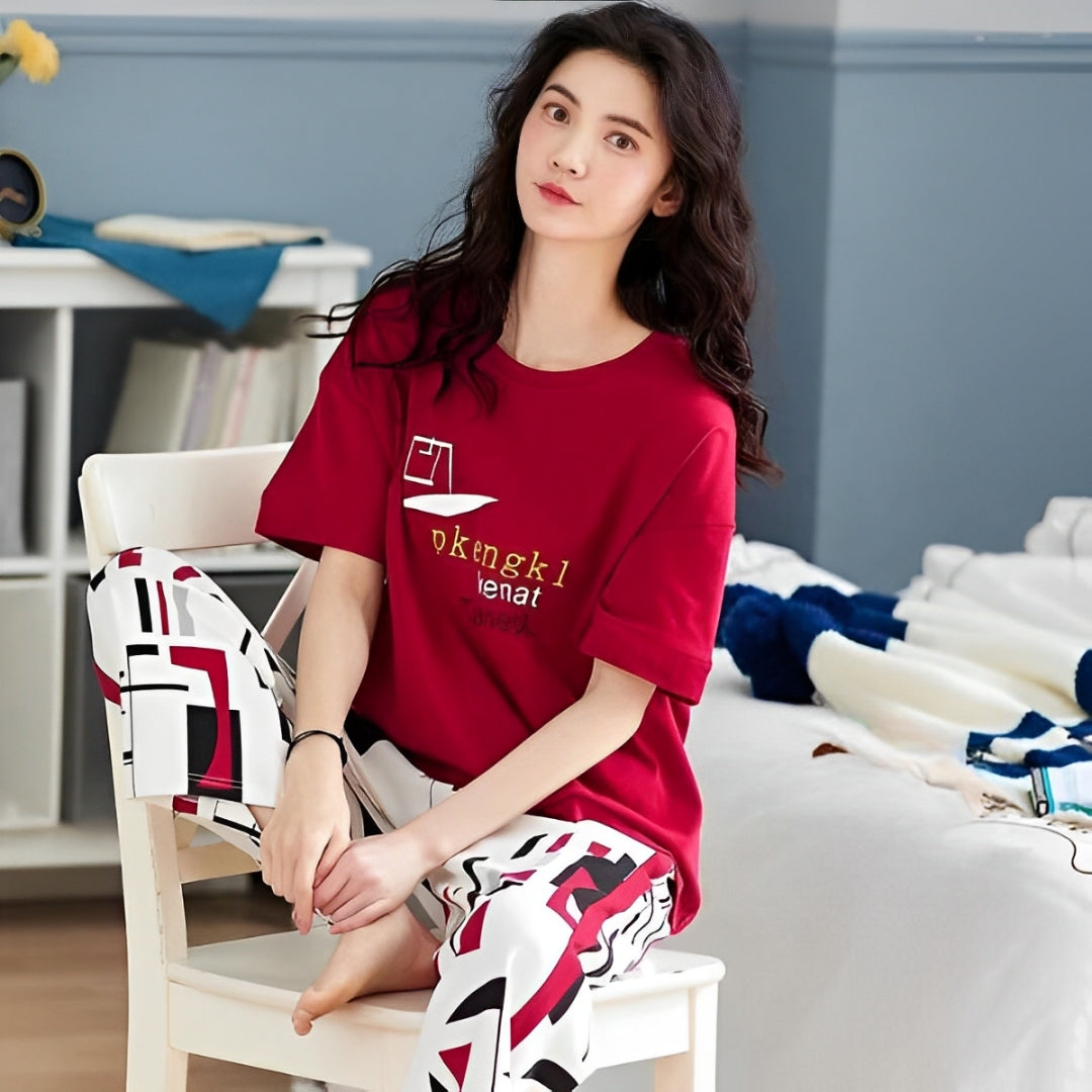Red Half Sleeves Printed Pajama set