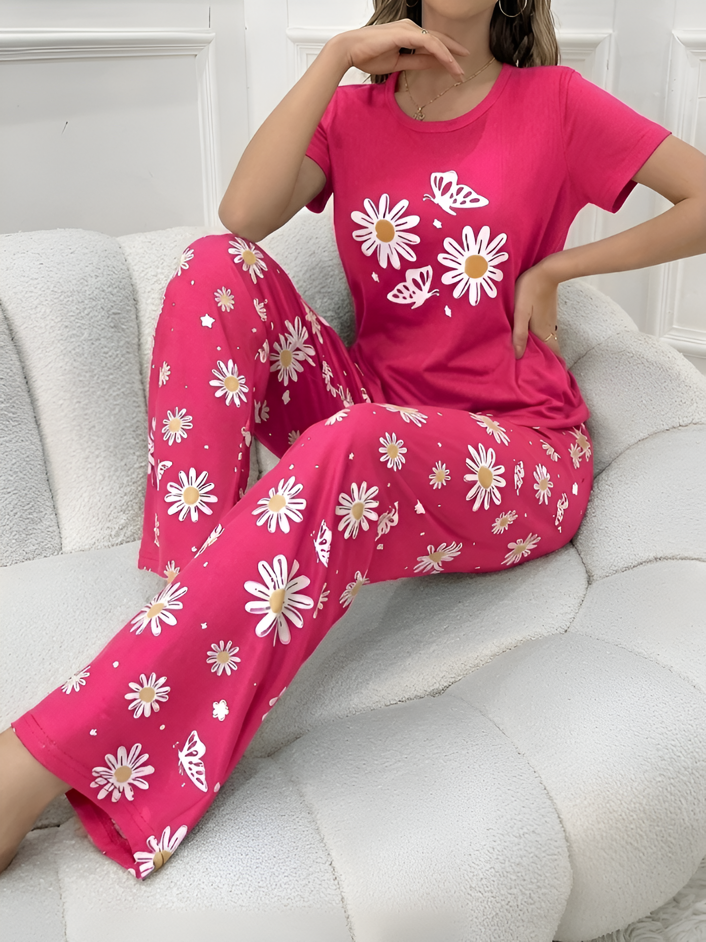 Pink Daisy and Butterfly Printed 2 Piece Pajama Set