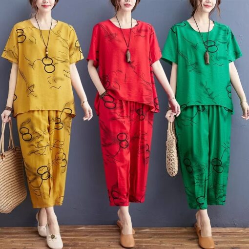 Black Circle Printed Capri Night suit