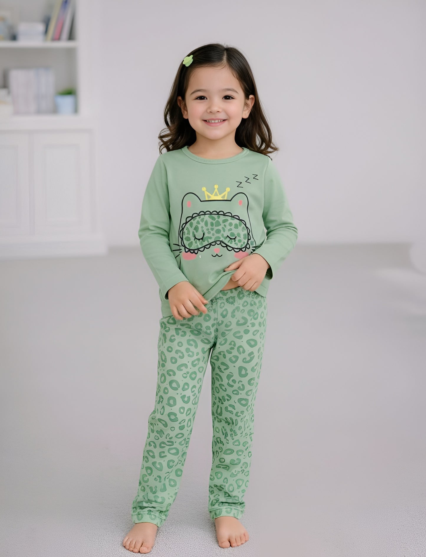 Light Green Kitten Print Kids wear